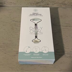 NIB Opal Double Sided Facial Roller Massager Daily Concepts 5.5" New in Box